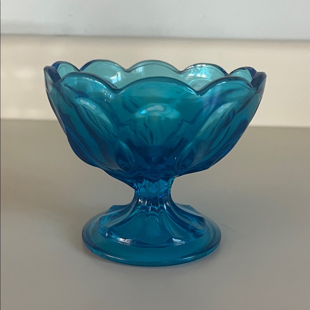 Vintage Anchor Hocking Fairfield Compote Laser Blue Glass Pedestal Bowl